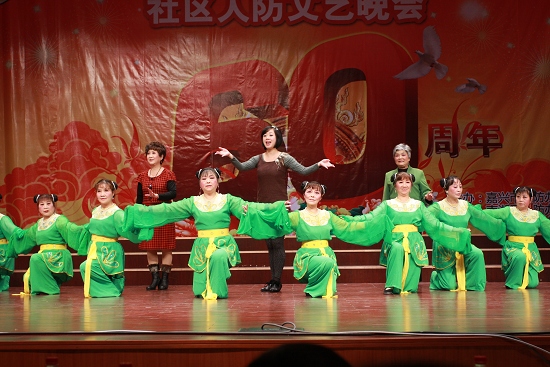 亚都社区越剧表演唱获市人防汇演二等奖-表演-秀洲新闻网